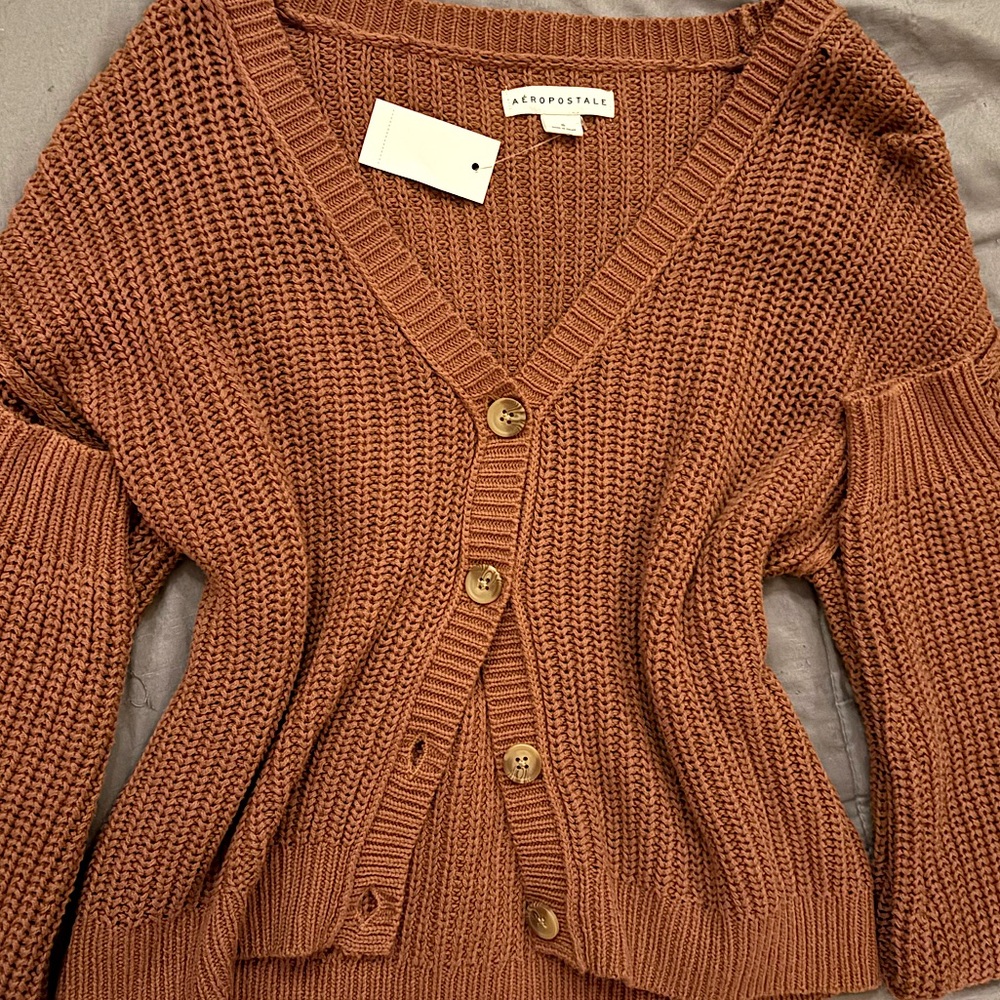 Brown long sleeve button up cropped cardigan